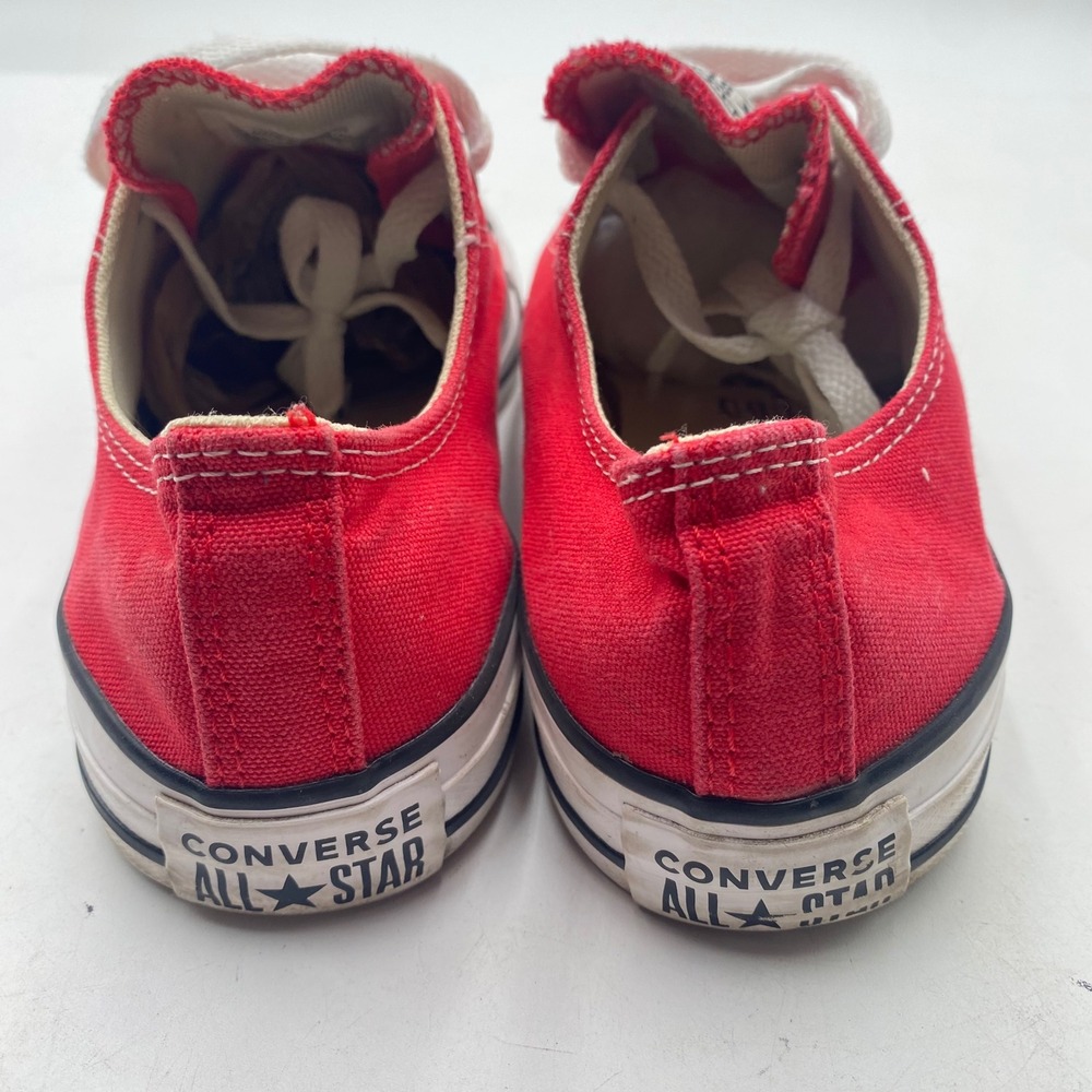 Converse Chuck Taylor All Star Low Top Sneakers Mens 6.5 Womens 8.5 Red Canvas - Picture 6 of 13